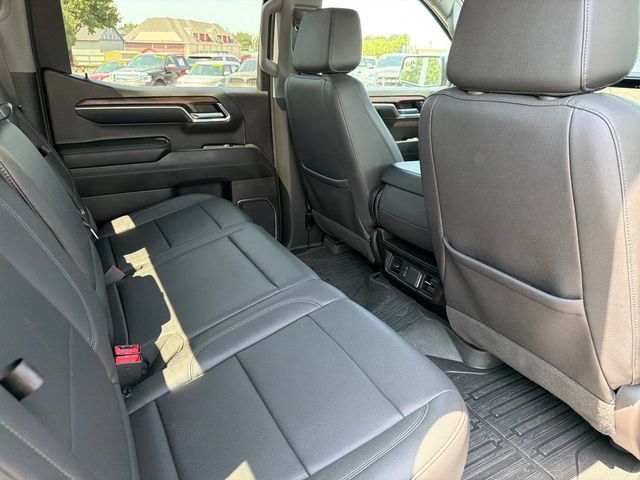 Used 2024 GMC Sierra 1500 SLT AWD/4WD image 27
