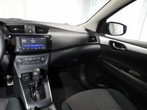 Used 2019 Nissan Sentra S w/ Exterior Package FWD image 11