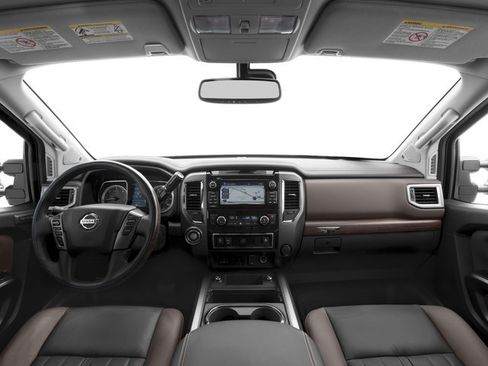 Used 2016 Nissan Titan Platinum Reserve AWD/4WD image 10