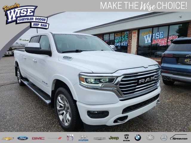 Used 2023 RAM 1500 Limited w/ Body-Colour Bumper Group AWD/4WD image 1