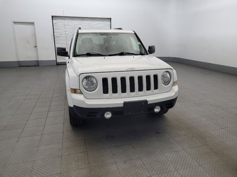 Used 2015 Jeep Patriot High Altitude image 14