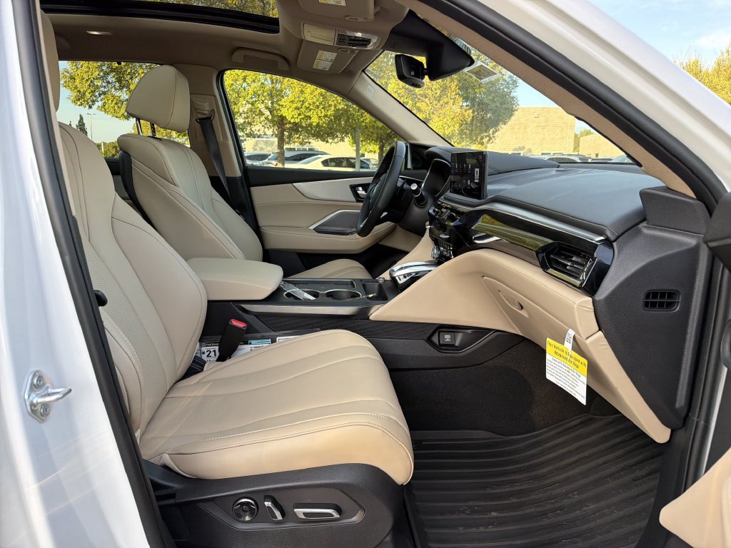 Certified 2026 Acura MDX w/ Technology Package AWD/4WD image 18