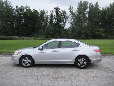 Used 2011 Honda Accord SE image 5
