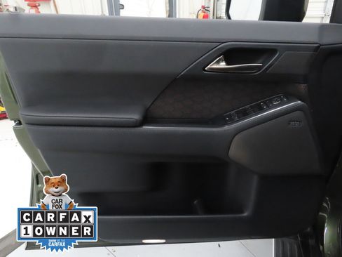 Used 2024 Lexus GX 550 w/ Accessory Package (Z1) AWD/4WD image 10