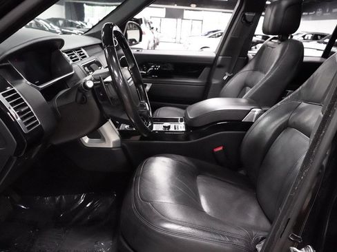 Used 2019 Land Rover Range Rover Supercharged AWD/4WD image 11
