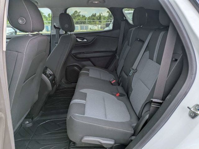 Used 2024 Chevrolet Blazer LT w/ Convenience Package FWD image 14