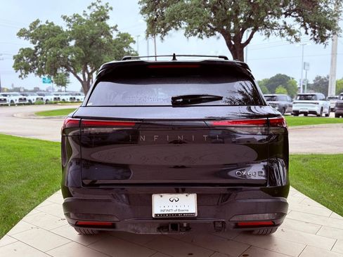 Certified 2026 INFINITI QX60 Autograph w/ Dark Cargo Package AWD/4WD image 7