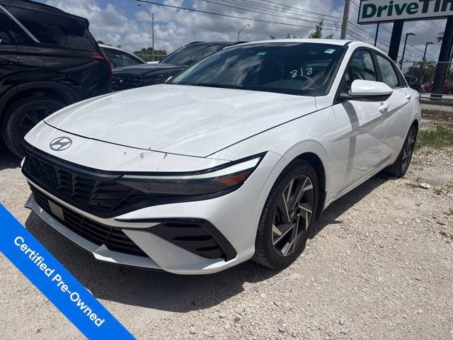 Certified 2024 Hyundai Elantra SEL w/ Convenience Package FWD image 1