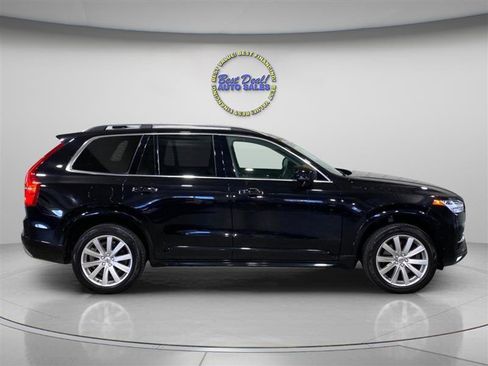 Used 2016 Volvo XC90 T6 Momentum w/ Protection Package Plus AWD/4WD image 6