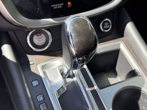 Certified 2024 Nissan Murano Platinum w/ Cargo Package image 32