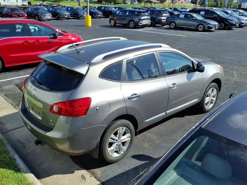 Used 2015 Nissan Rogue S w/ Convenience Package AWD/4WD image 11