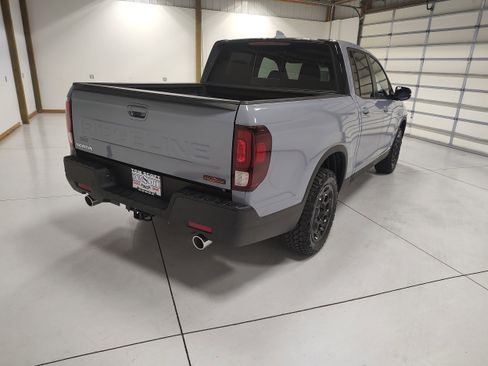 Used 2025 Honda Ridgeline TrailSport+ image 13