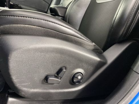 Used 2021 Jeep Cherokee Latitude Plus image 18