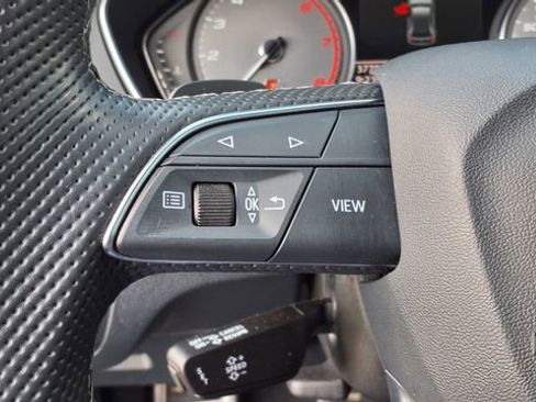 Used 2022 Audi SQ5 Premium w/ Convenience Package image 22