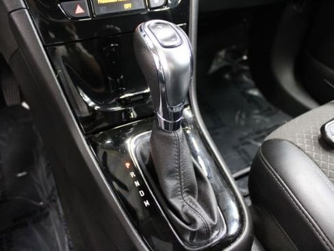 Used 2019 Buick Encore Preferred FWD image 14