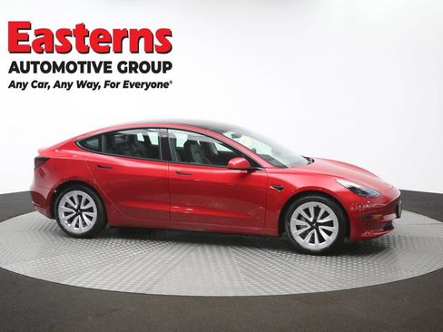 Used 2021 Tesla Model 3 Standard Range Plus RWD image 40