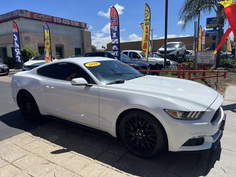 Used 2016 Ford Mustang Coupe w/ Equipment Group 051A RWD image 11