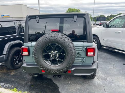 Certified 2025 Jeep Wrangler Unlimited Sport AWD/4WD image 6