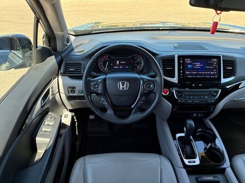 Used 2017 Honda Ridgeline RTL-E image 17