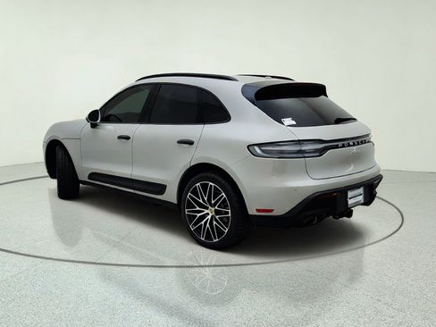 Used 2024 Porsche Macan S AWD/4WD image 12