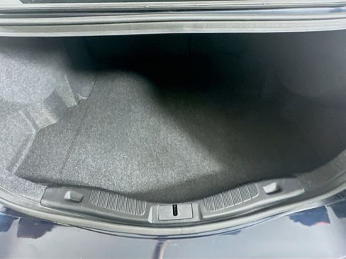 Used 2020 Ford Fusion SE FWD image 27