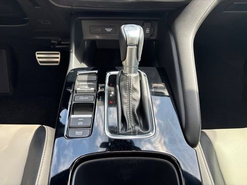 Used 2024 Acura Integra A-Spec FWD image 25