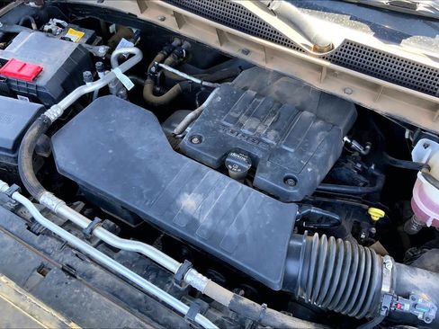 Used 2022 Chevrolet Silverado 1500 Custom RWD image 33