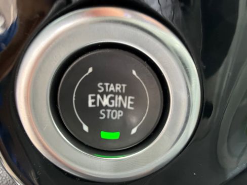 Used 2024 Chevrolet Silverado 3500 LT image 22