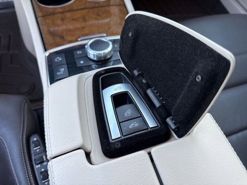 Used 2017 Mercedes-Benz E 400 Cabriolet image 26