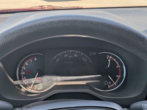 Used 2025 Toyota RAV4 XLE w/ Convenience Package FWD image 26