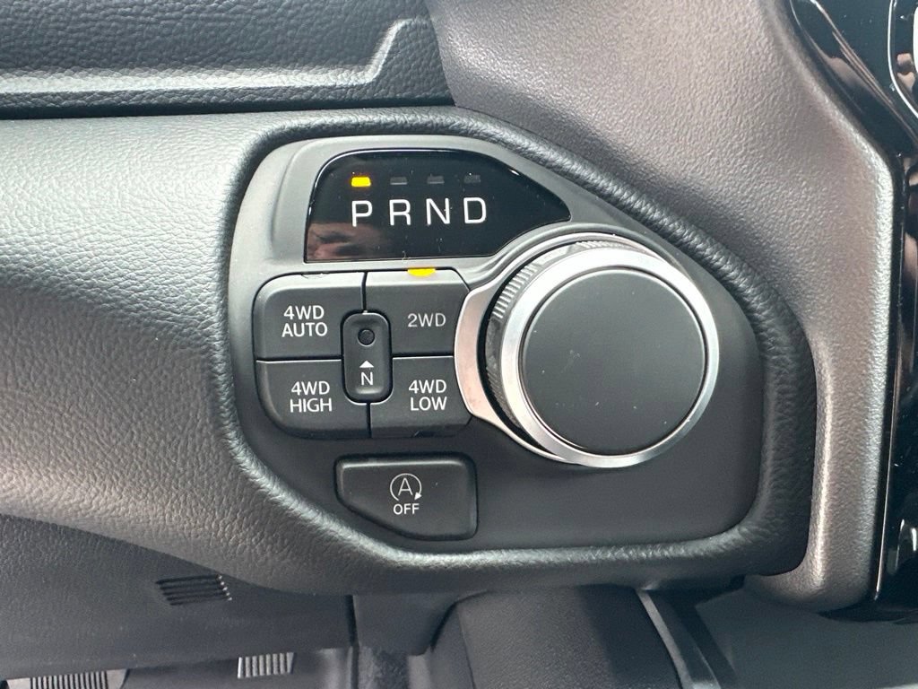 New 2026 RAM 1500 Big Horn AWD/4WD image 34