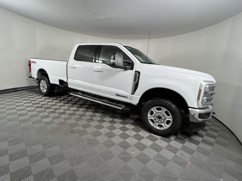New 2026 Ford F250 XLT w/ XLT Premium Package image 6