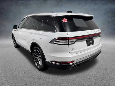 New 2026 Lincoln Aviator Reserve w/ Luxury Package AWD/4WD image 4