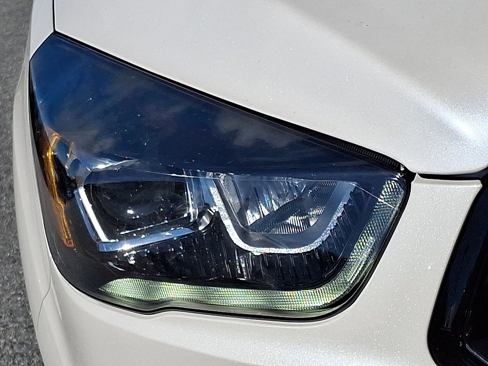Used 2019 Ford Escape SEL AWD/4WD image 9