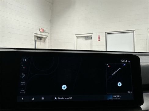 Used 2024 Kia Sorento S image 33