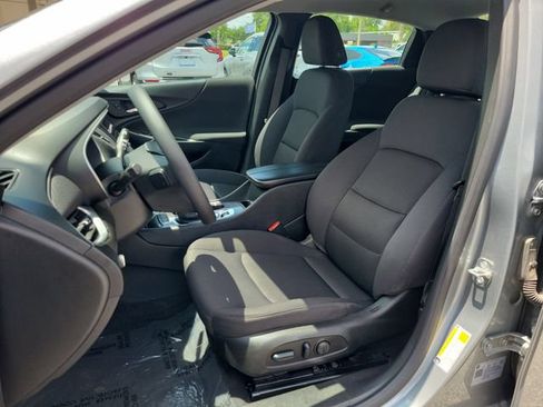 Used 2024 Chevrolet Malibu LT FWD image 19