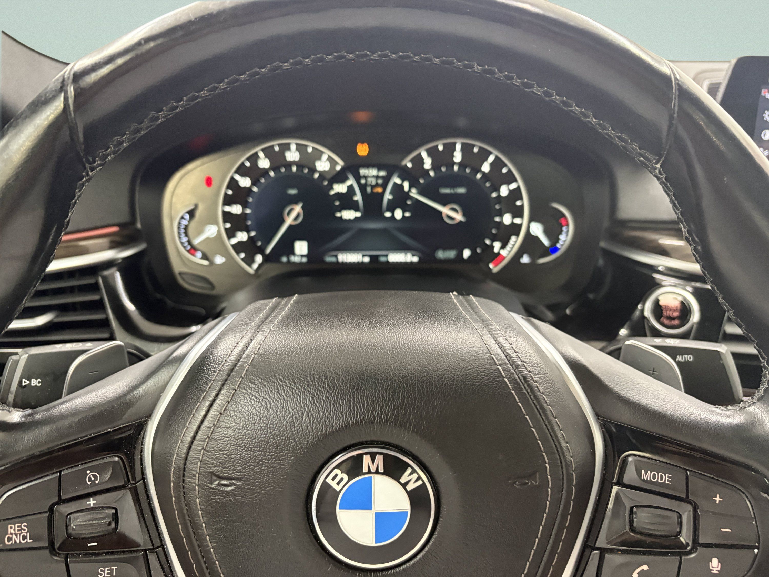 Used 2018 BMW 530i xDrive AWD/4WD image 36