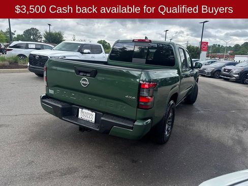 New 2026 Nissan Frontier SV w/ SV Convenience Package AWD/4WD image 9