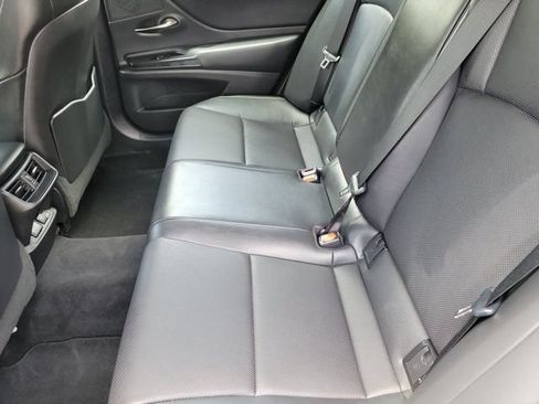 Used 2021 Lexus ES 350 w/ Premium Package FWD image 14
