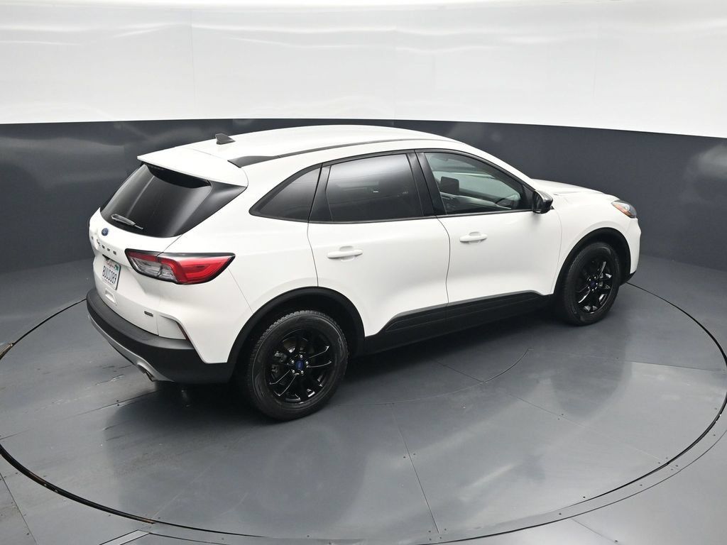 Used 2020 Ford Escape SE Sport FWD image 41