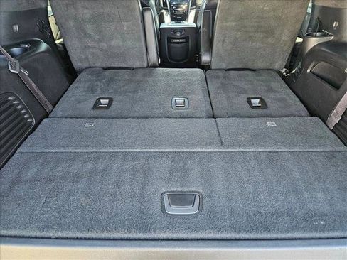 Used 2016 Cadillac Escalade Platinum AWD/4WD image 6