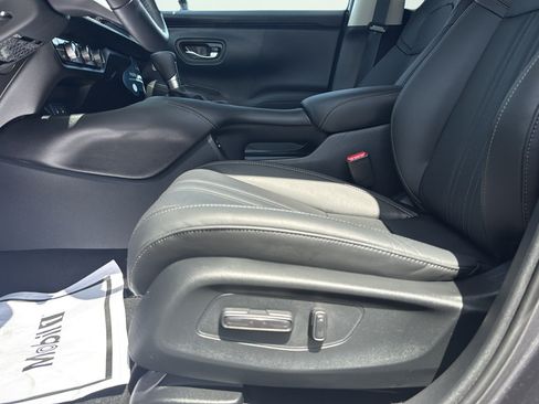 Used 2026 Honda HR-V EX-L image 25