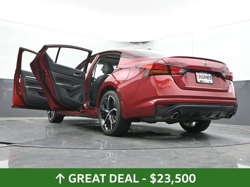 Used 2024 Nissan Altima 2.5 SR w/ SR Premium Package image 77