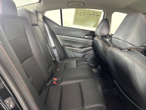 Used 2023 Nissan Altima 2.5 SR FWD image 22