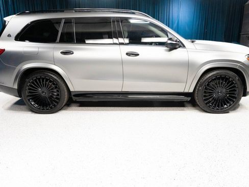 Certified 2024 Mercedes-Benz Maybach GLS 600 4MATIC image 4