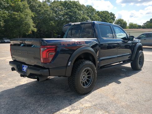 Used 2024 Ford F150 Raptor AWD/4WD image 3