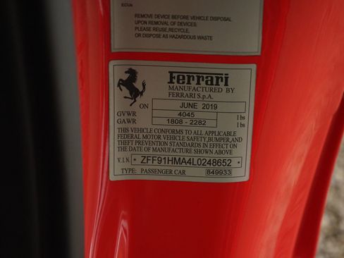 Used 2020 Ferrari 488 Pista Spider image 35