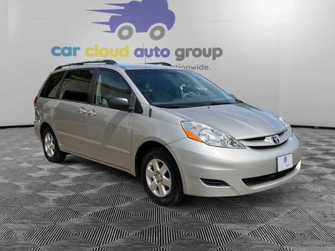 Used 2009 Toyota Sienna LE FWD image 7