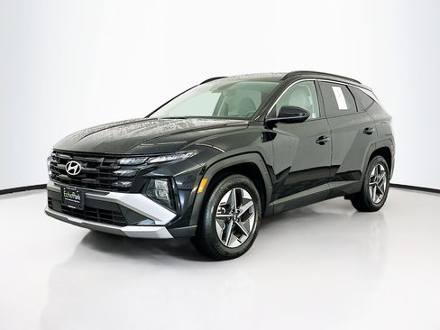 Used 2025 Hyundai Tucson SEL AWD/4WD image 3