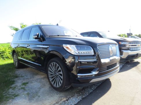 Used 2019 Lincoln Navigator L Reserve w/ Cargo Package AWD/4WD image 1